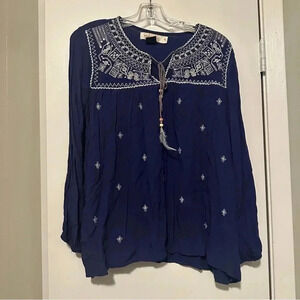 Urban Mangoz navy embroidered blouse size M